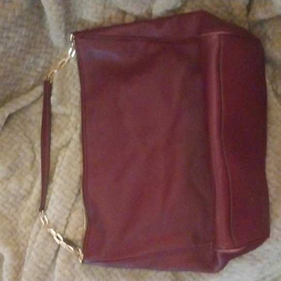 Tory Burch Burgundy Chelsea Chain Hobo Large Tote Imperial Garnet Purse/Bag - Picture 3 of 12